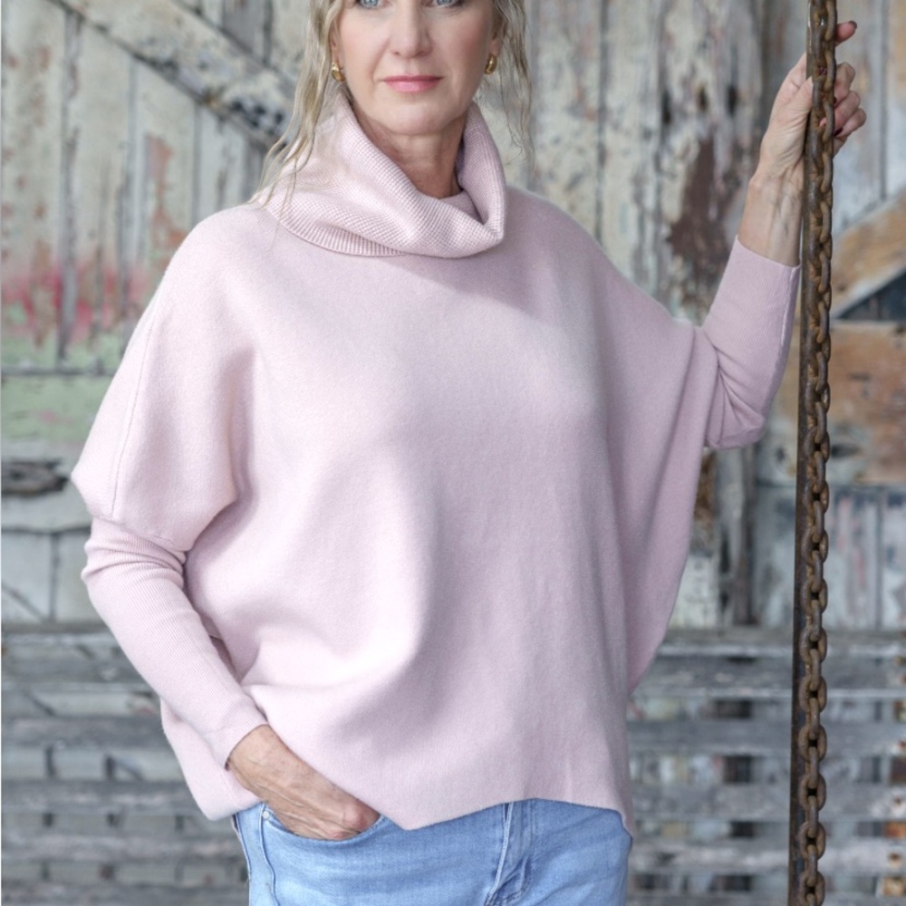 Anthropologie 💯 Cashmere Crowl Neckline Sweater Size L